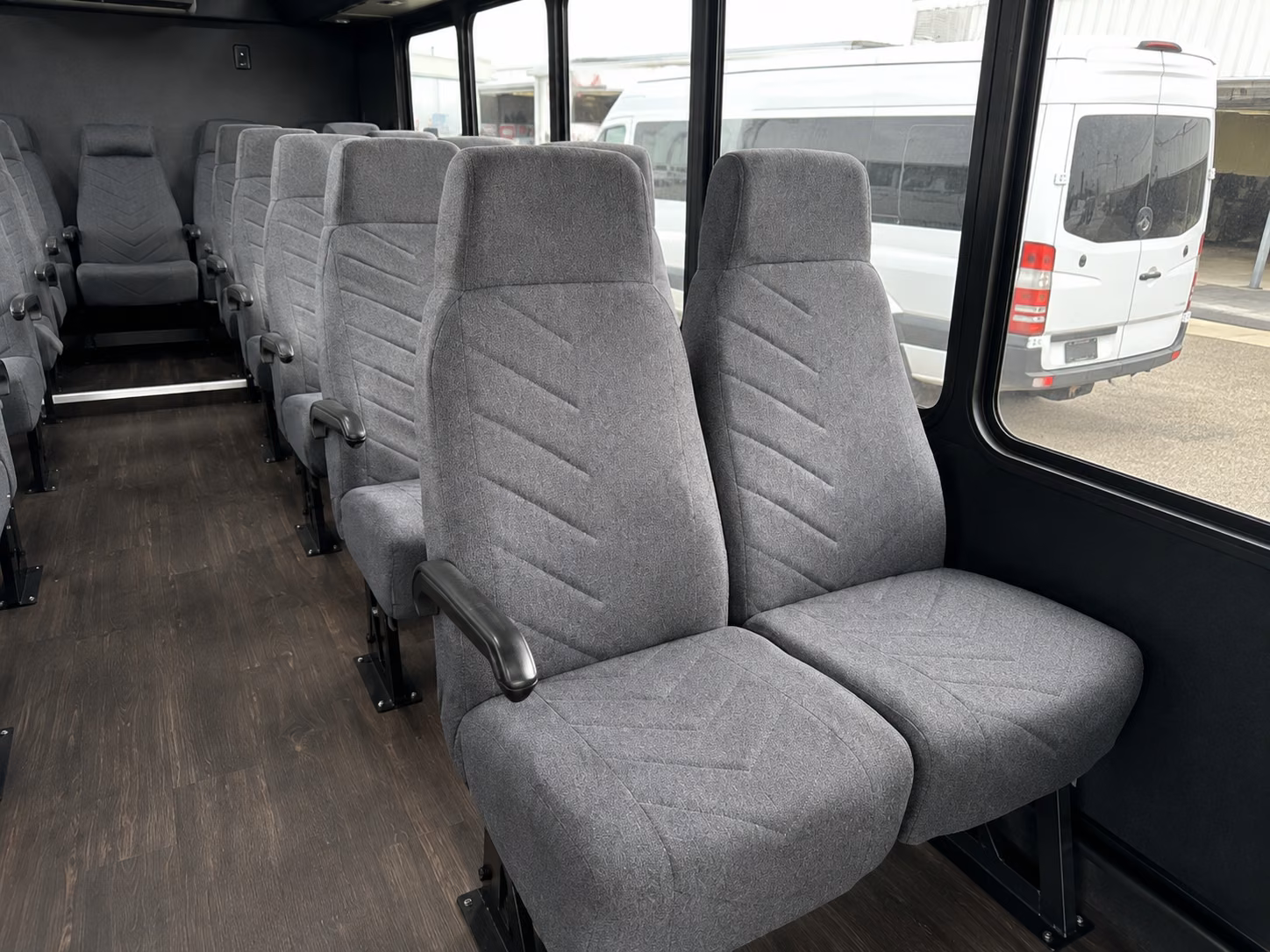 airport transfer buses for out of town wedding guests
