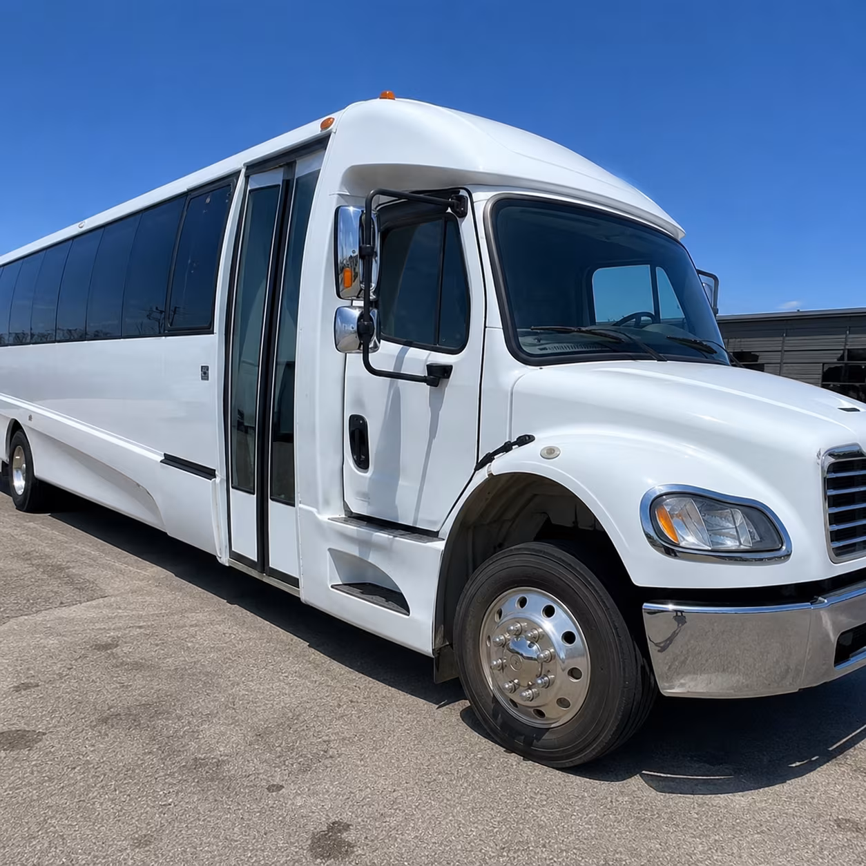 charter buses for lake elsinore storm games and outdoor education trips