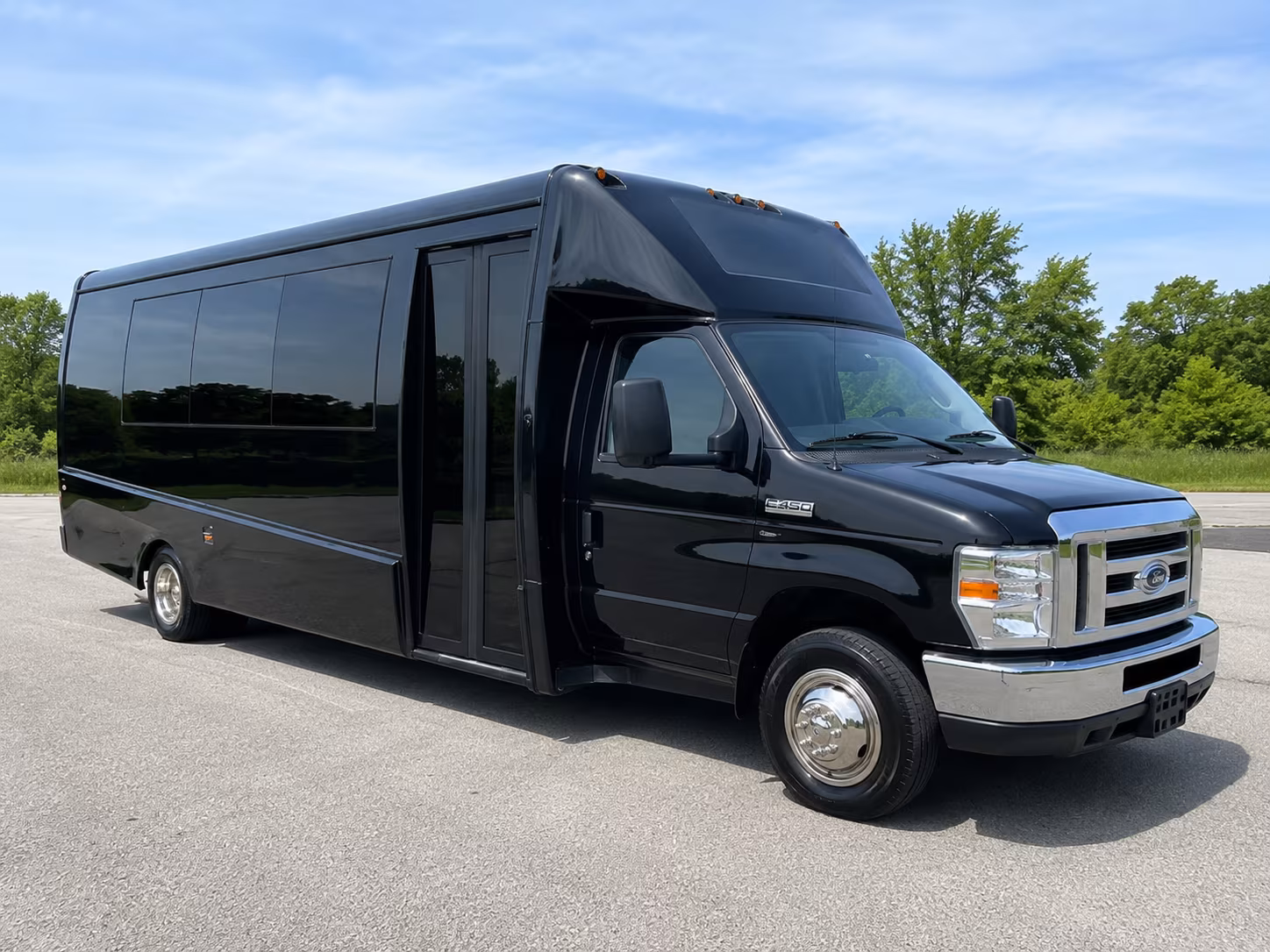 charter buses for large lake elsinore prom groups