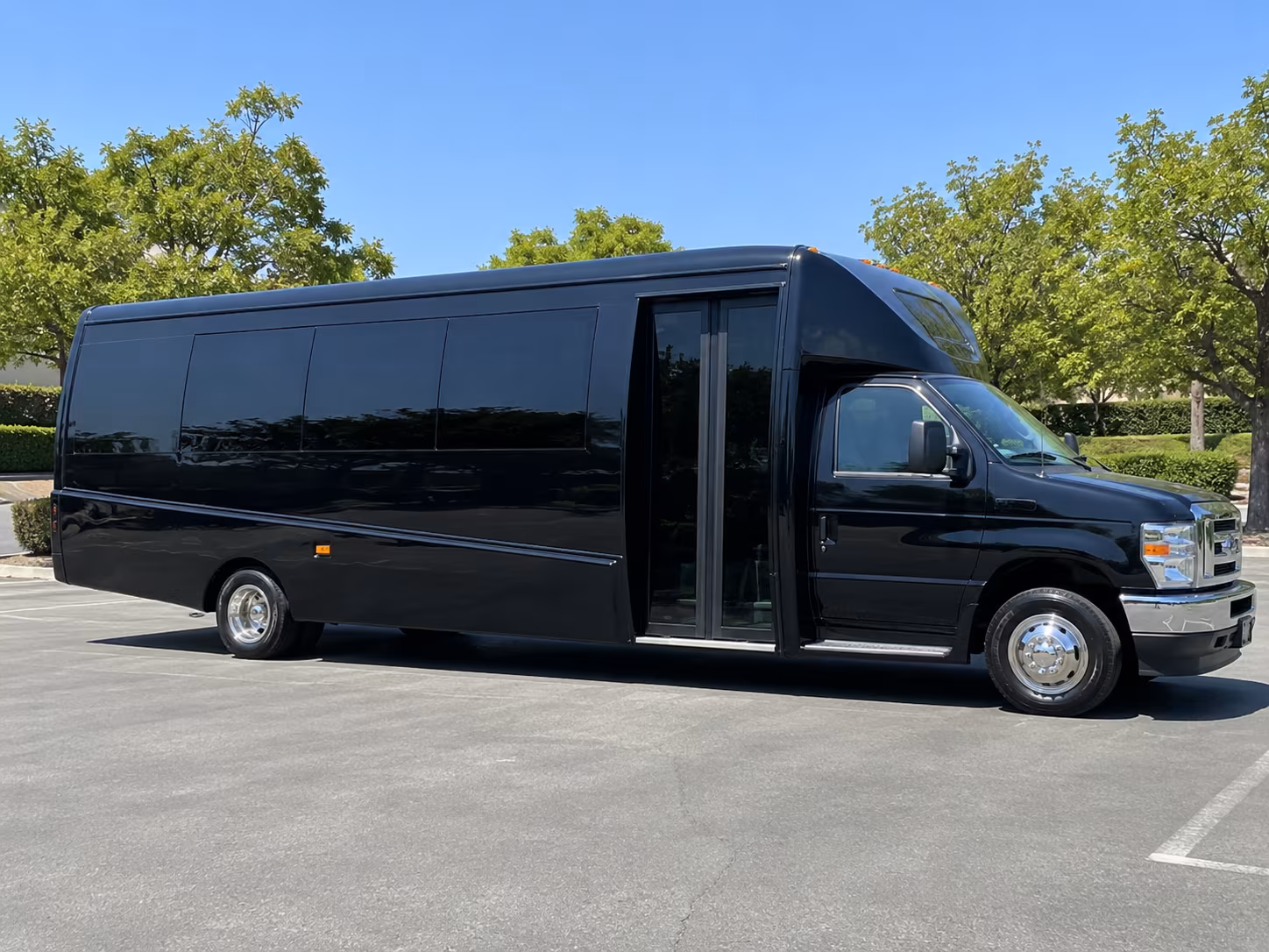 find the perfect transportation for your next sporting event 1