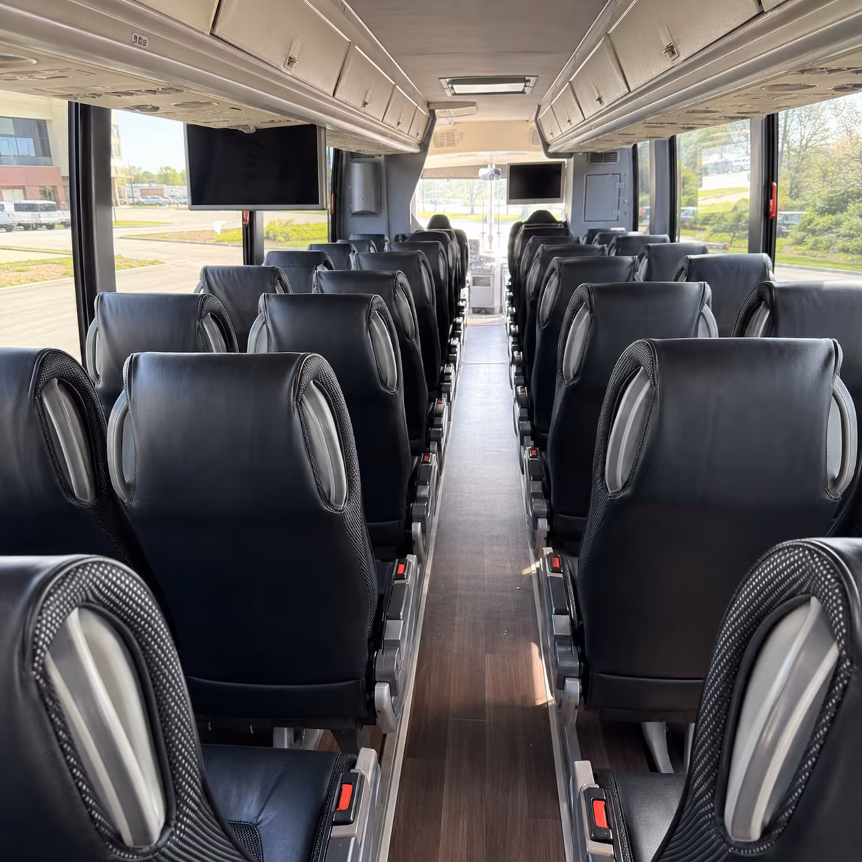 lake elsinore charter bus