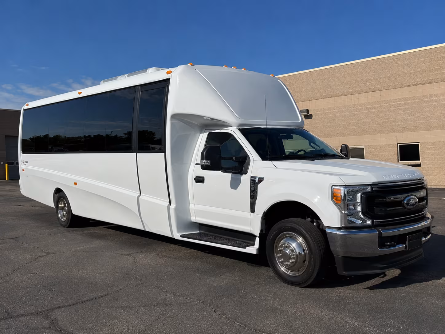 lake elsinore prom transportation onboard seating