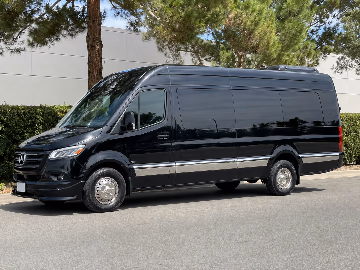 lake elsinore sporting event transportation