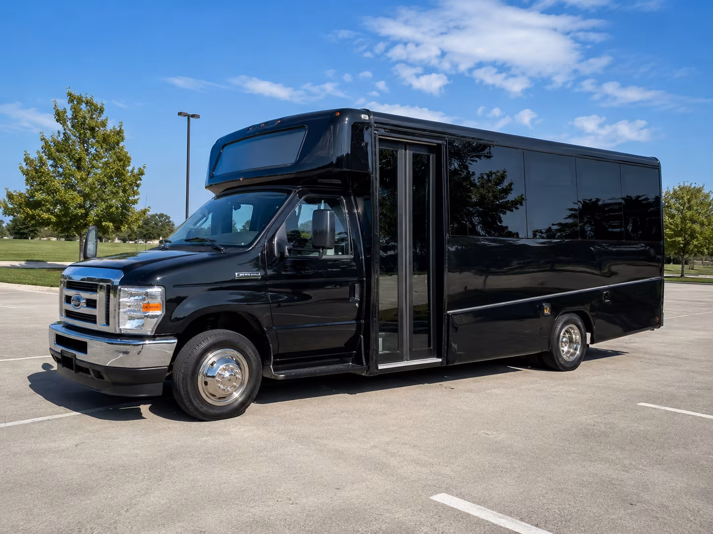 minibuses for smaller lake elsinore prom groups