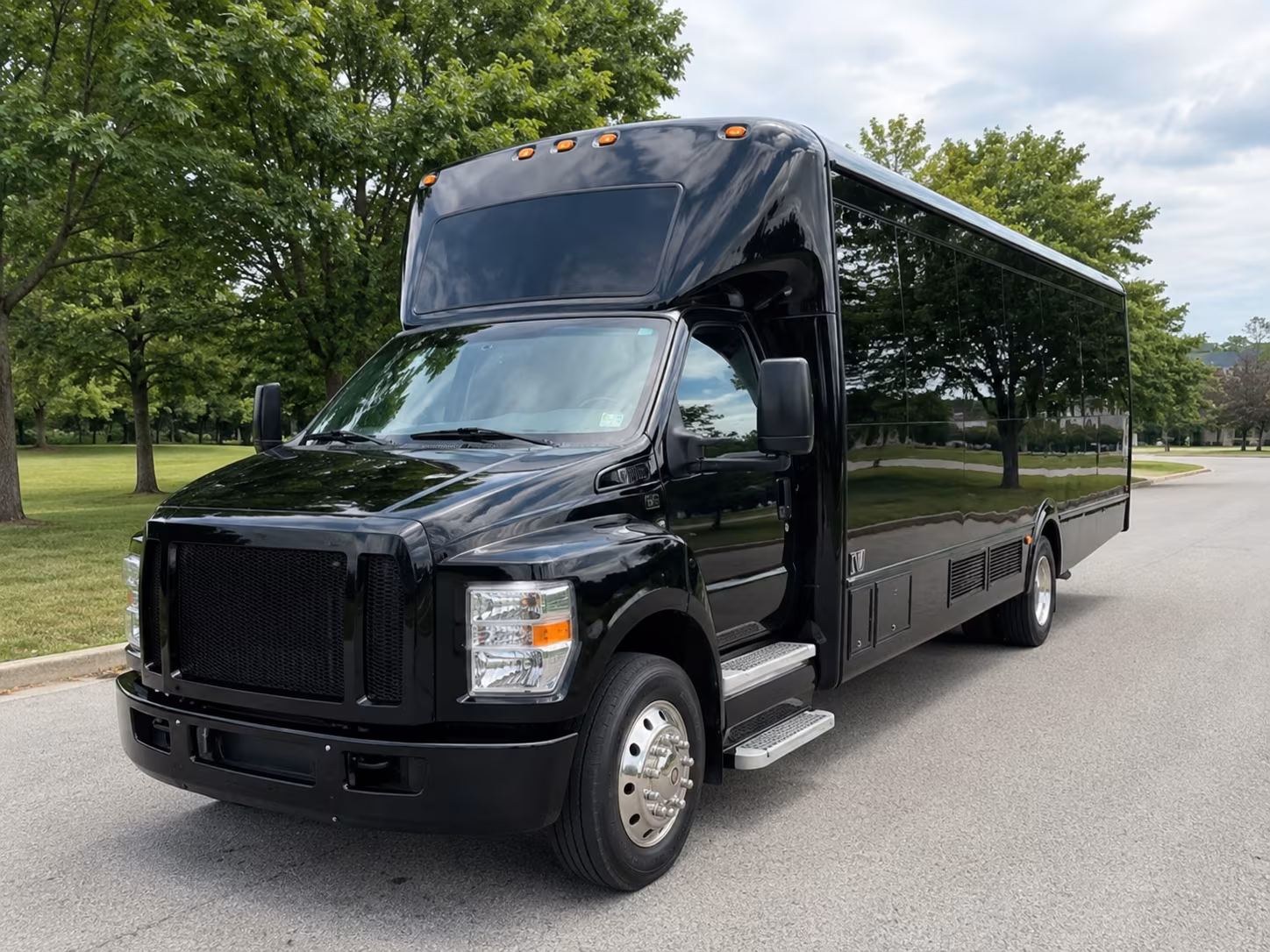 quincea n era sweet 16 party bus rental