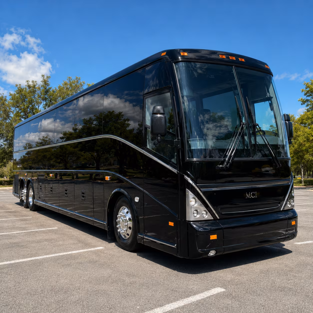 shuttle buses for camp pendleton personnel movements through lake elsinore