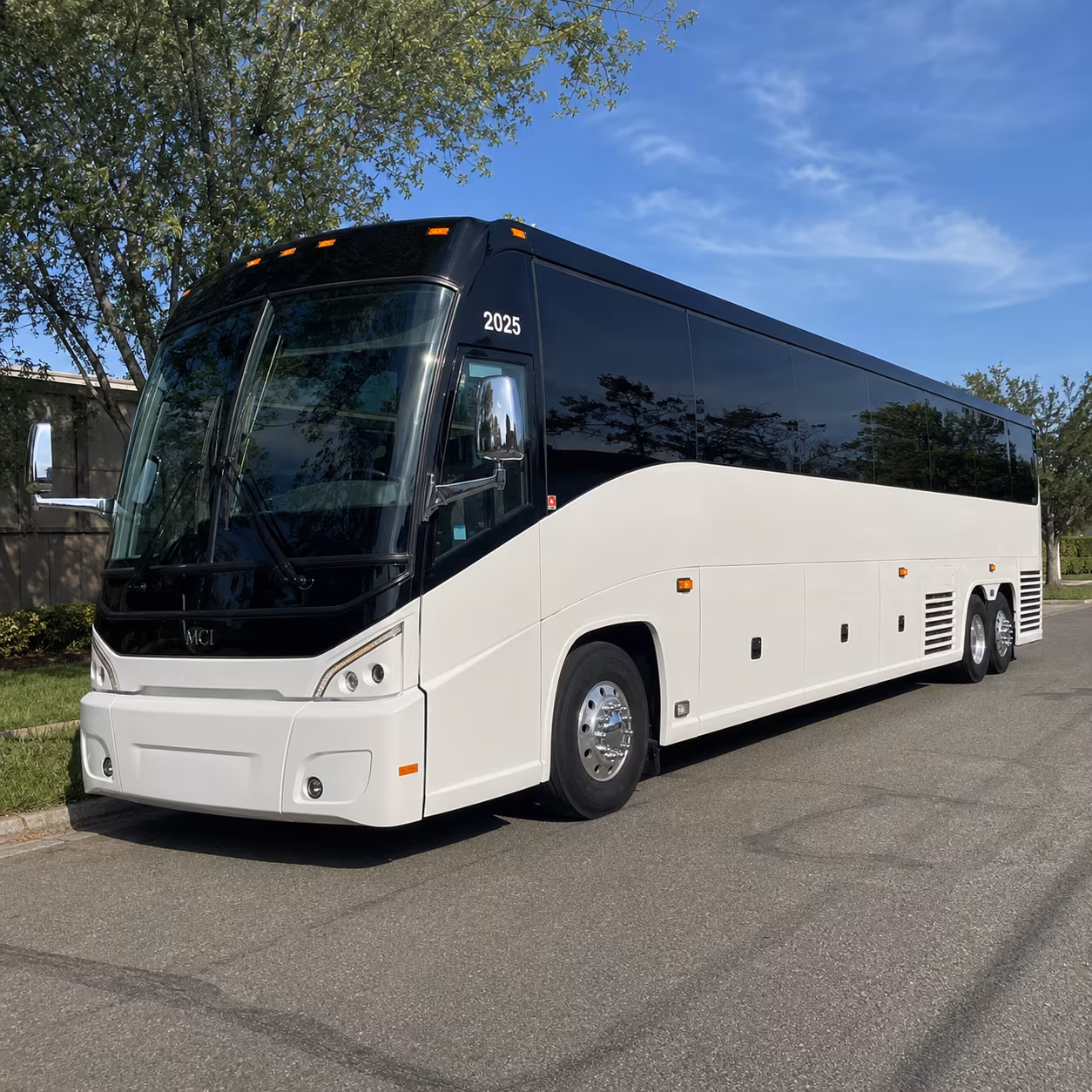 shuttle buses for lake elsinore business parks and office campuses